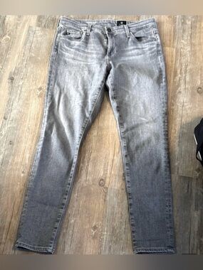 AG Adriano Goldschmied Gray “Legging Ankle Super Skinny” Jeans Size 28